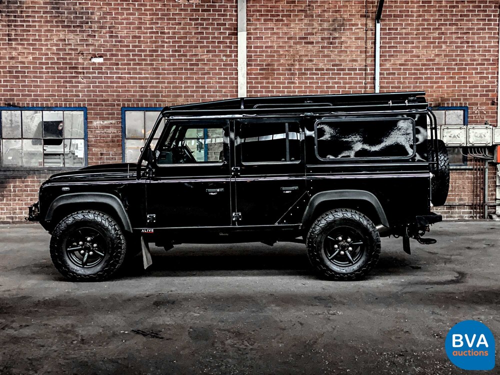 Land Rover Defender 110 2.4 TD SE 2010, 9-VRL-74