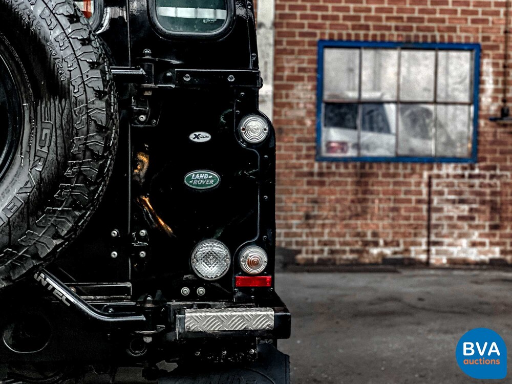 Land Rover Defender 110 2.4 TD SE 2010, 9-VRL-74