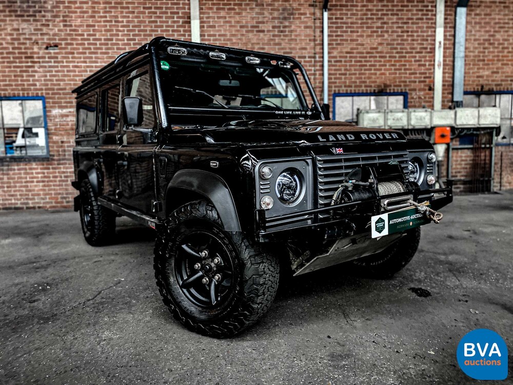Land Rover Defender 110 2.4 TD SE 2010, 9-VRL-74