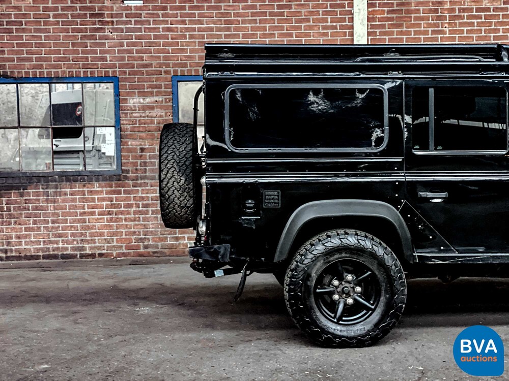 Land Rover Defender 110 2.4 TD SE 2010, 9-VRL-74
