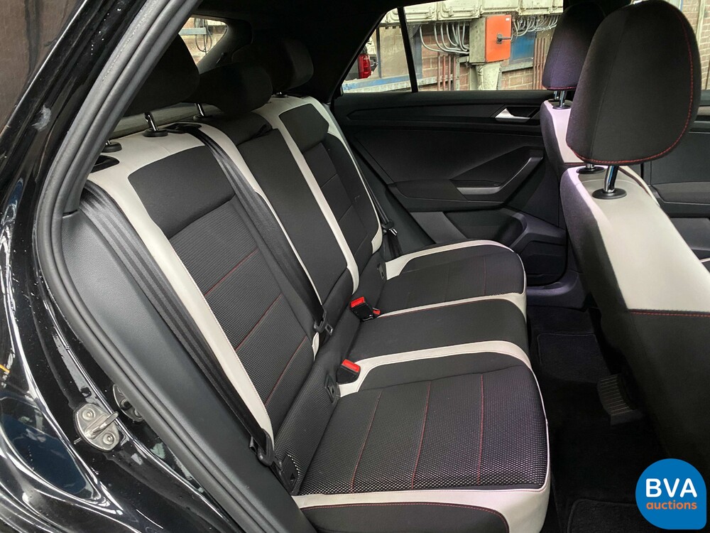 Volkswagen T-Roc 1.5 TSI Sport 150pk 2019, XJ-202-X