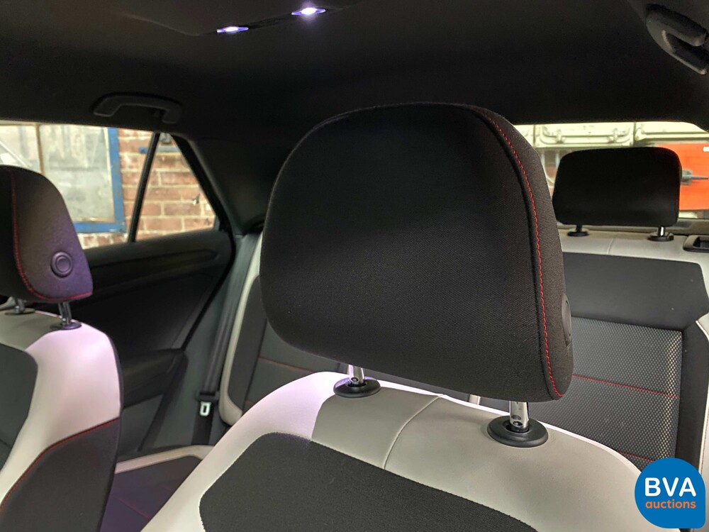 Volkswagen T-Roc 1.5 TSI Sport 150pk 2019, XJ-202-X