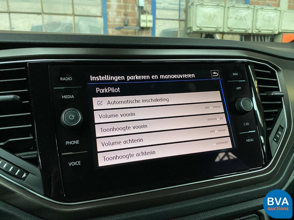 Volkswagen T-Roc 1.5 TSI Sport 150pk 2019, XJ-202-X