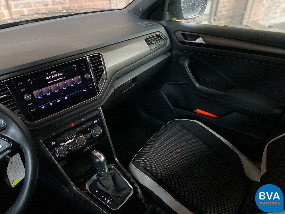 Volkswagen T-Roc 1.5 TSI Sport 150pk 2019, XJ-202-X