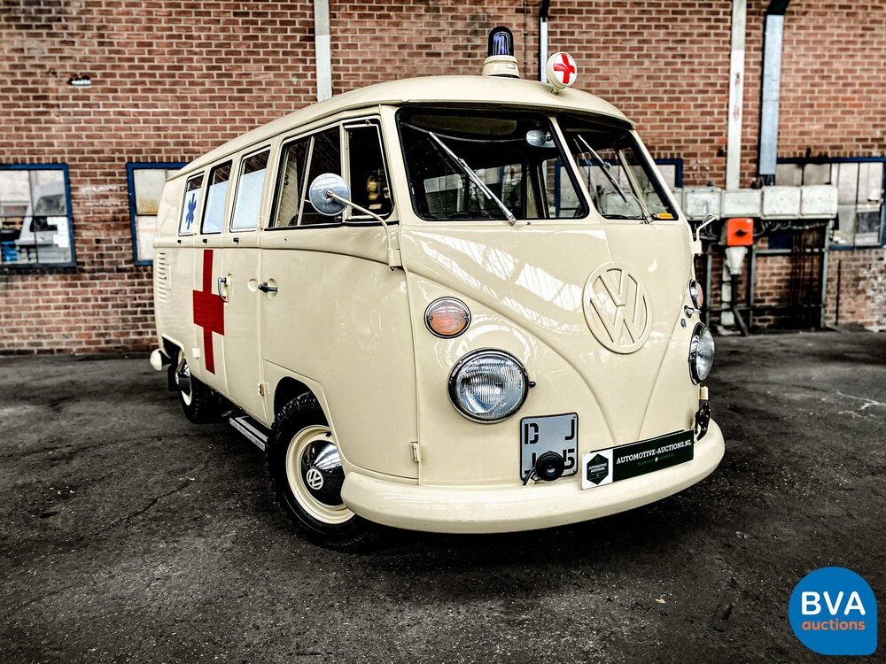 Volkswagen T1 Ambulance Transporter 1965, BE-02-41