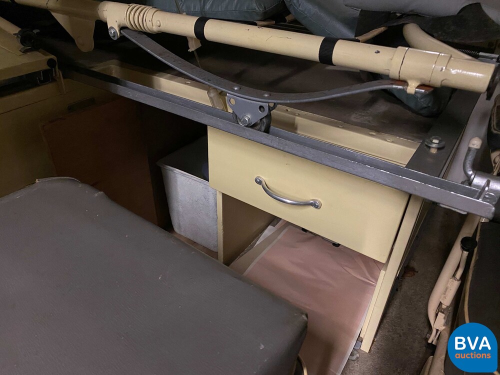 Volkswagen T1 Ambulance Transporter 1965, BE-02-41