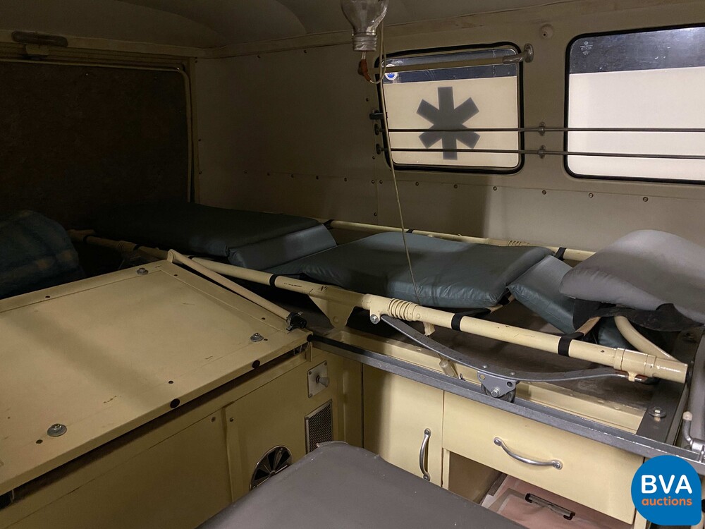 Volkswagen T1 Ambulance Transporter 1965, BE-02-41