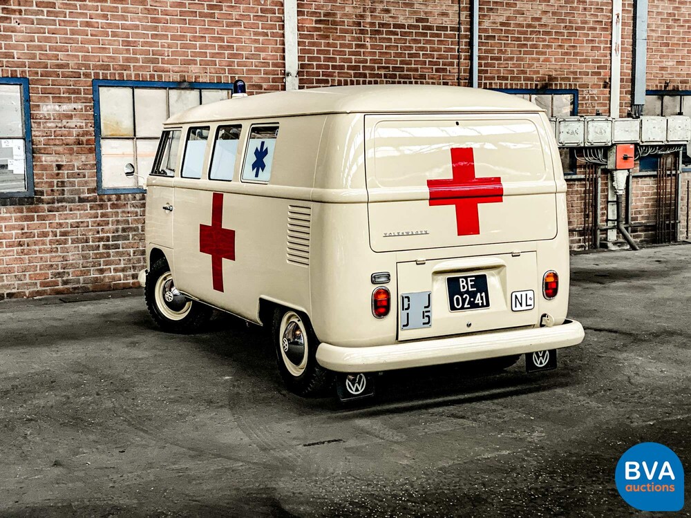 Volkswagen T1 Ambulance Transporter 1965, BE-02-41