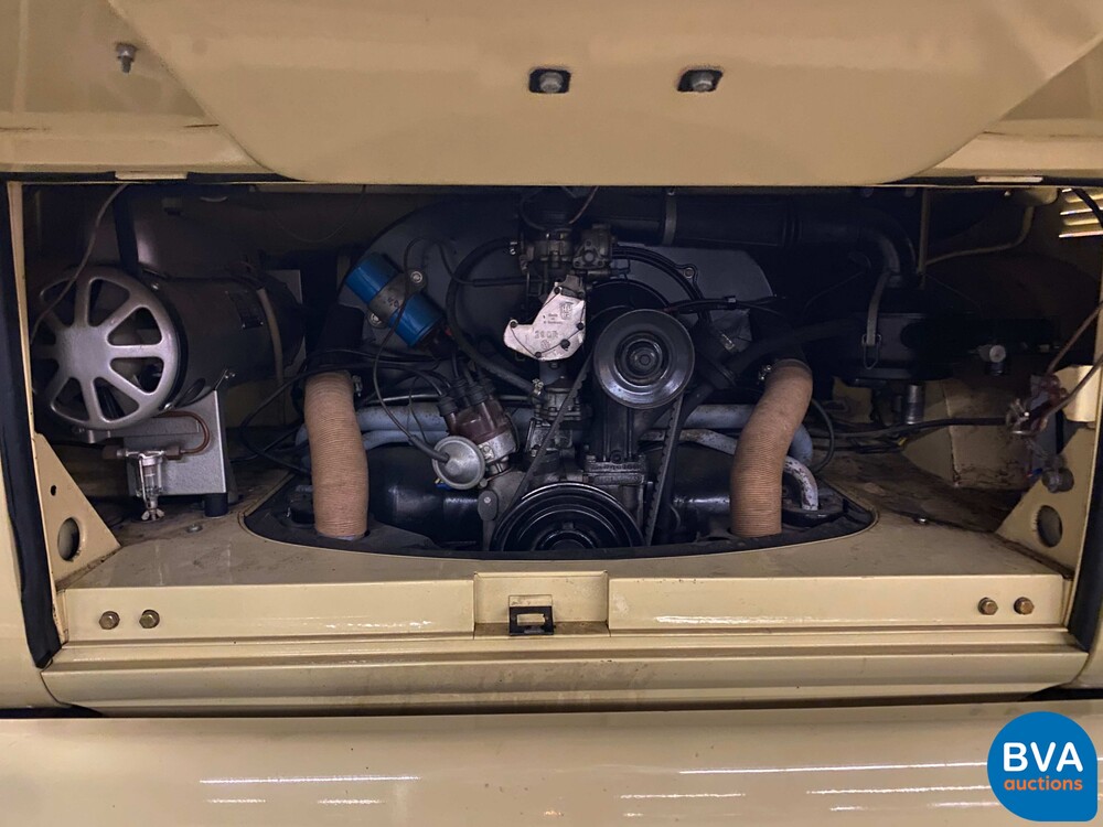 Volkswagen T1 Ambulance Transporter 1965, BE-02-41