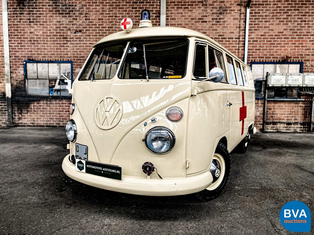 Volkswagen T1 Ambulance Transporter 1965, BE-02-41