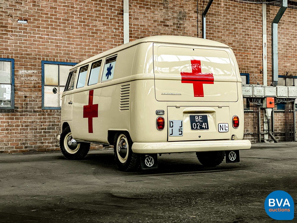 Volkswagen T1 Ambulance Transporter 1965, BE-02-41