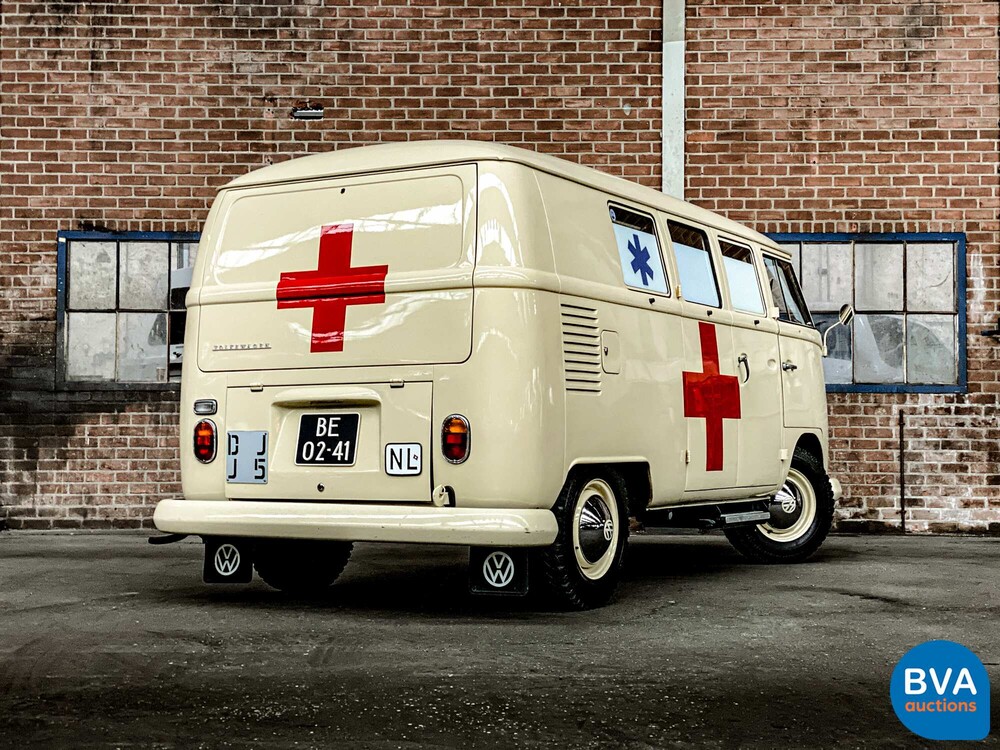 Volkswagen T1 Ambulance Transporter 1965, BE-02-41