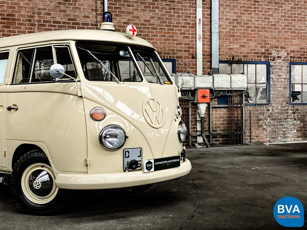 Volkswagen T1 Ambulance Transporter 1965, BE-02-41