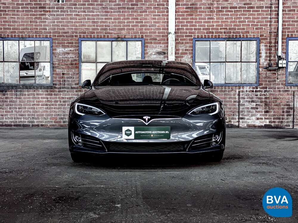 Tesla Model S 75 333pk 2017 -Org. NL-, PP-332-T 