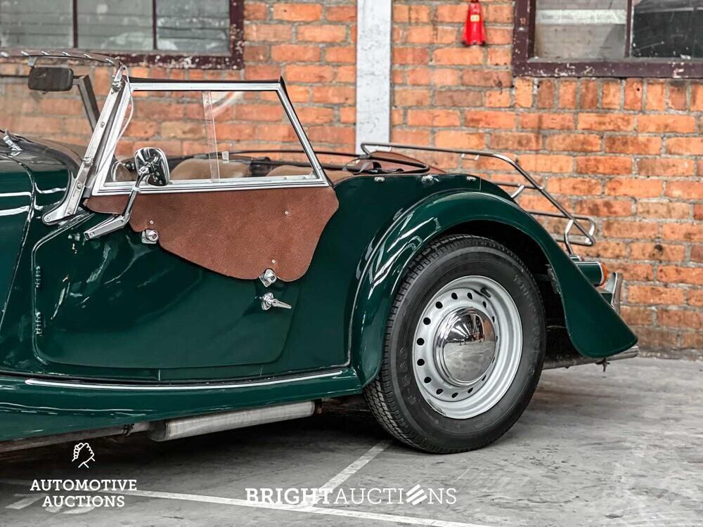Morgan 4/4 (1.6 Ford Kent vier-in-lijn) Sports 2-seater 94pk 1979, R-137-JT
