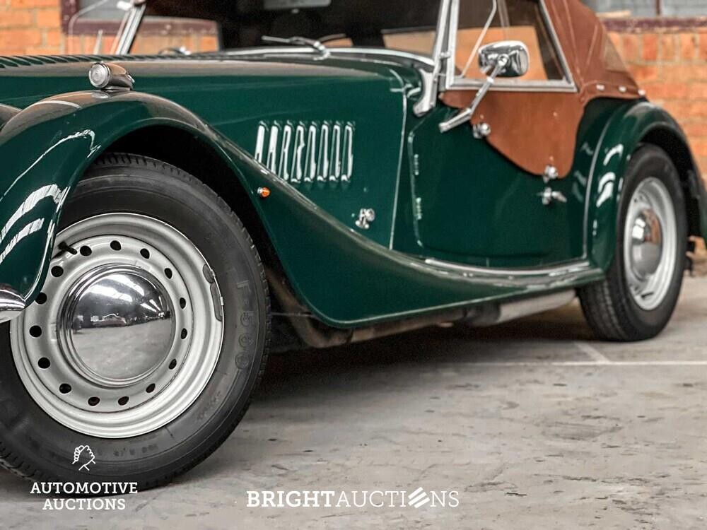Morgan 4/4 (1.6 Ford Kent vier-in-lijn) Sports 2-seater 94pk 1979, R-137-JT