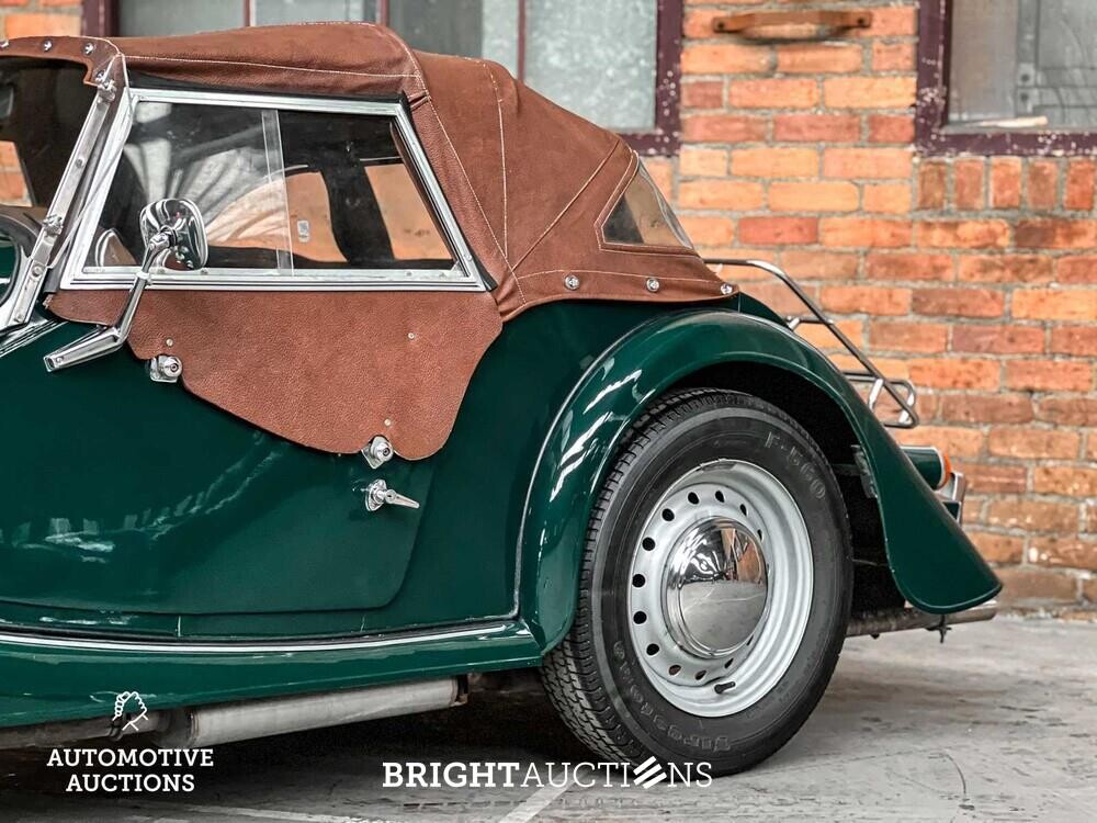 Morgan 4/4 (1.6 Ford Kent vier-in-lijn) Sports 2-seater 94pk 1979, R-137-JT