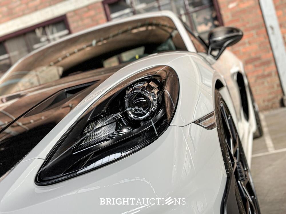 Porsche 718 Cayman GT4 RS WEISSACH 4.0 500pk 2024