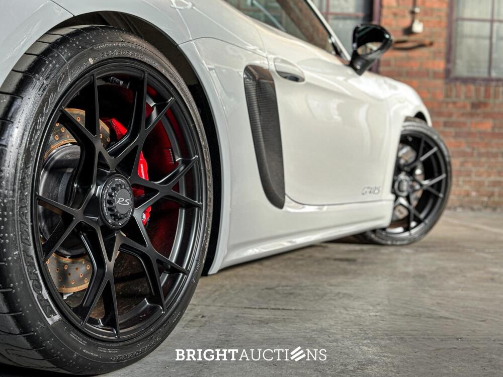 Porsche 718 Cayman GT4 RS WEISSACH 4.0 500pk 2024