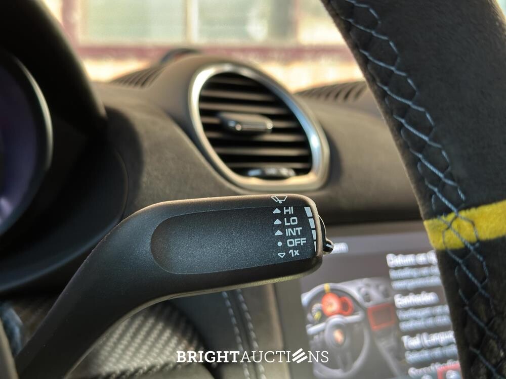 Porsche 718 Cayman GT4 RS WEISSACH 4.0 500pk 2024