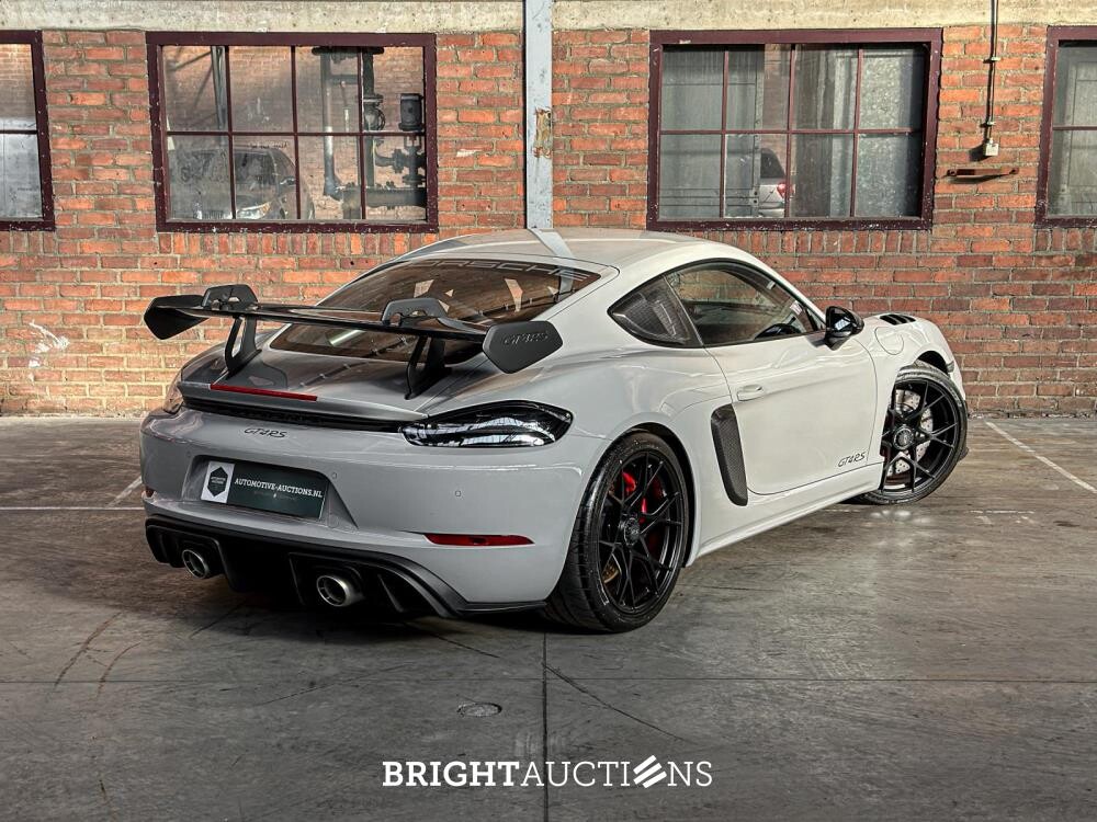 Porsche 718 Cayman GT4 RS WEISSACH 4.0 500pk 2024