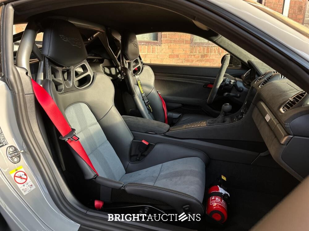 Porsche 718 Cayman GT4 RS WEISSACH 4.0 500pk 2024