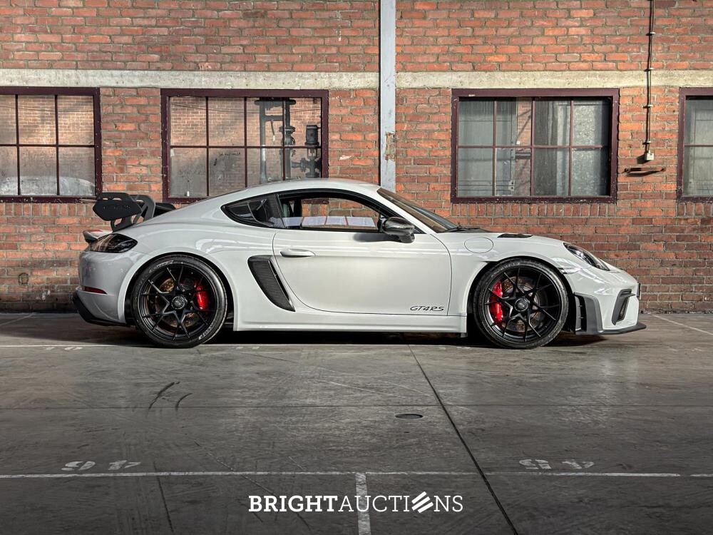 Porsche 718 Cayman GT4 RS WEISSACH 4.0 500pk 2024