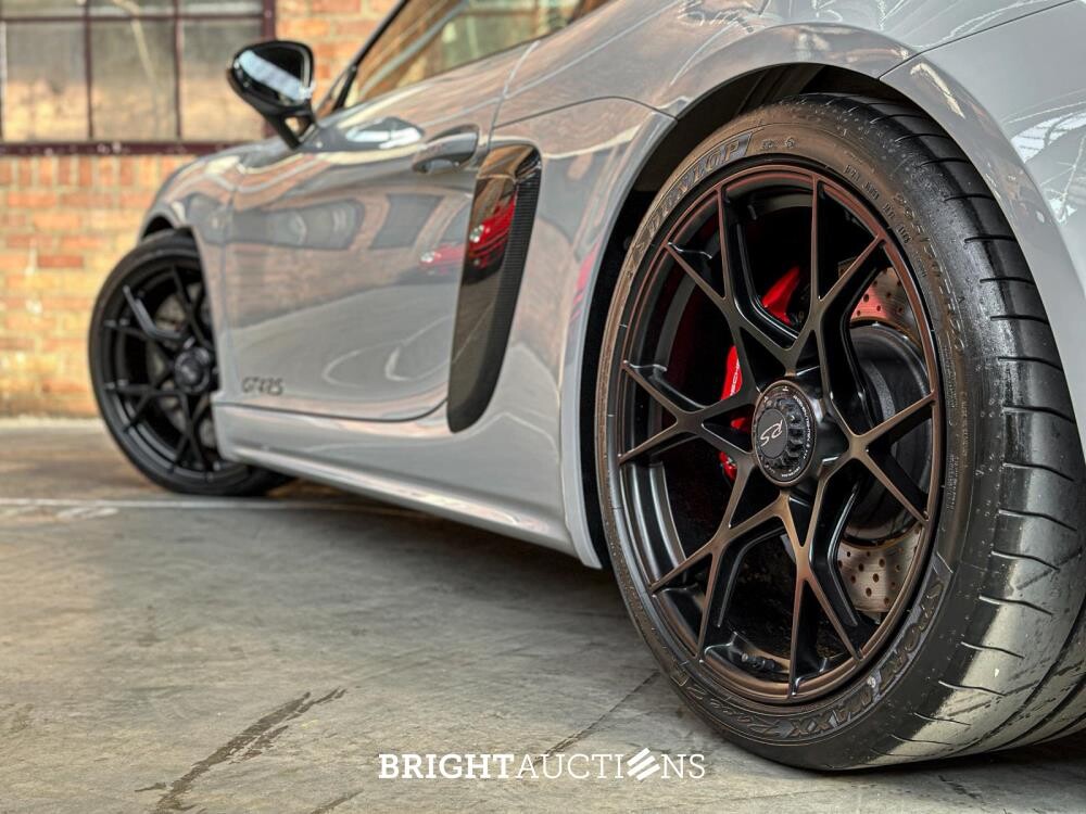 Porsche 718 Cayman GT4 RS WEISSACH 4.0 500pk 2024