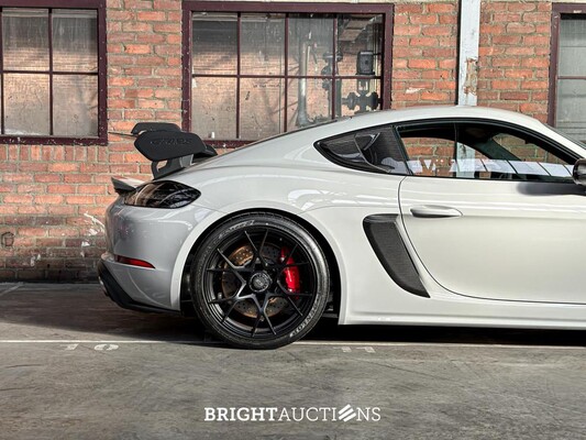 Porsche 718 Cayman GT4 RS WEISSACH 4.0 500pk 2022