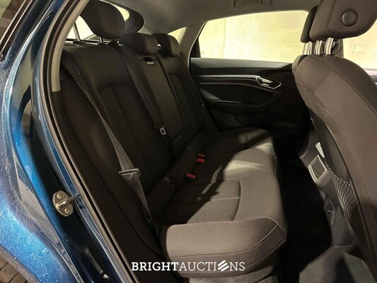 Audi e-tron Sportback 50 Quattro edition 71 kWh 313pk 2020 (Origineel-NL) K-690-KJ