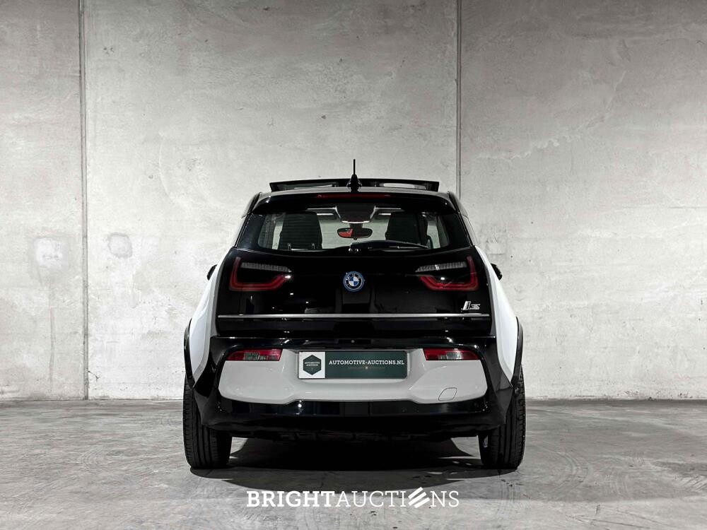 BMW i3 S Executive Edition 120Ah 42 kWh 184pk 2019 (Origineel-NL), ZP-062-Z