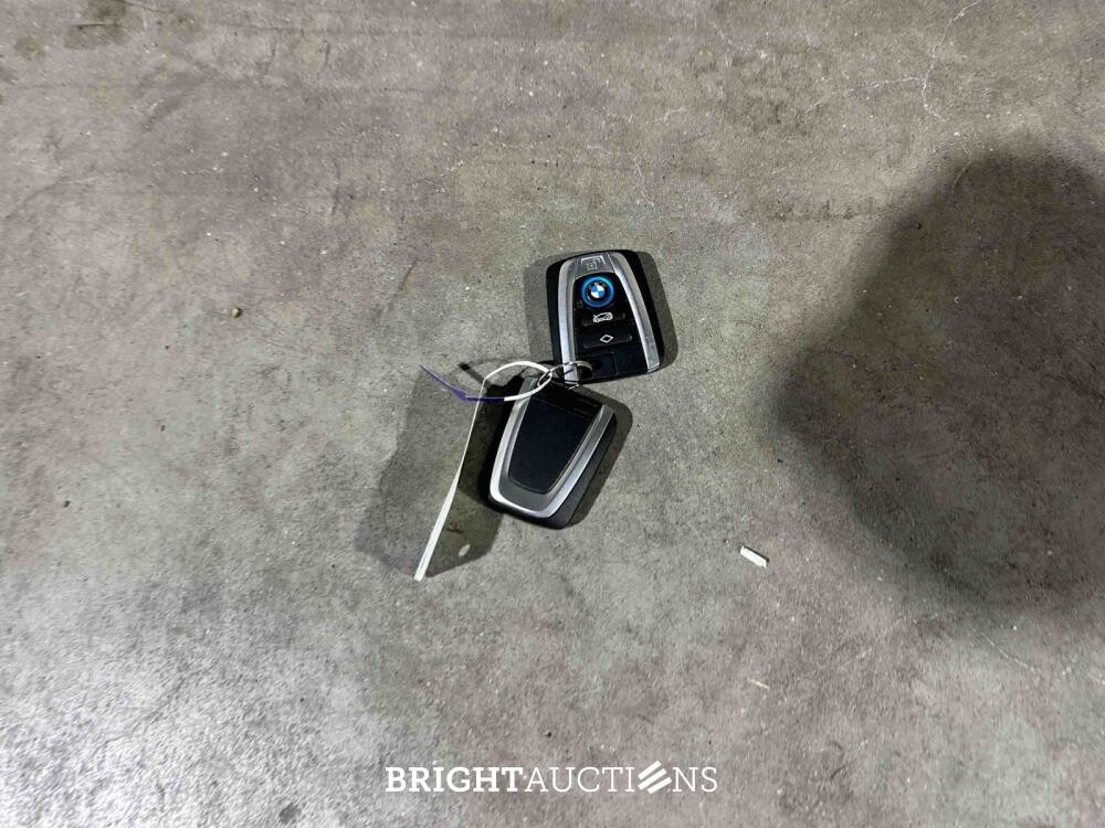 BMW i3 S Executive Edition 120Ah 42 kWh 184pk 2019 (Origineel-NL), ZP-062-Z