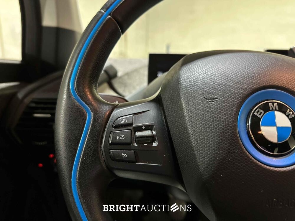 BMW i3 S Executive Edition 120Ah 42 kWh 184pk 2019 (Origineel-NL), ZP-062-Z