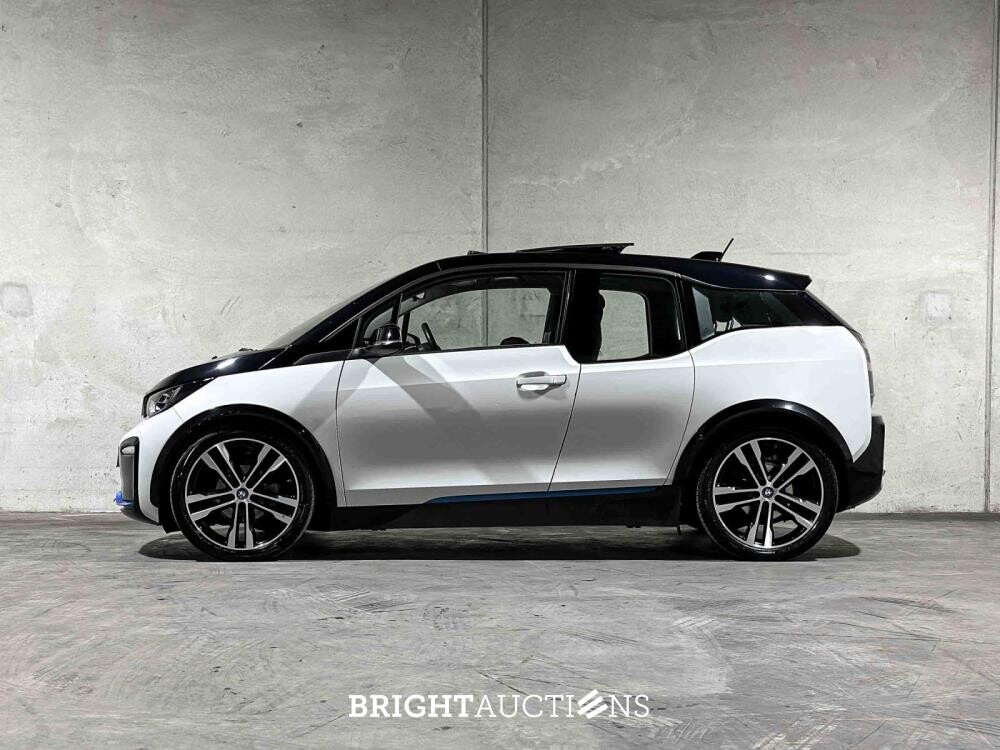 BMW i3 S Executive Edition 120Ah 42 kWh 184pk 2019 (Origineel-NL), ZP-062-Z