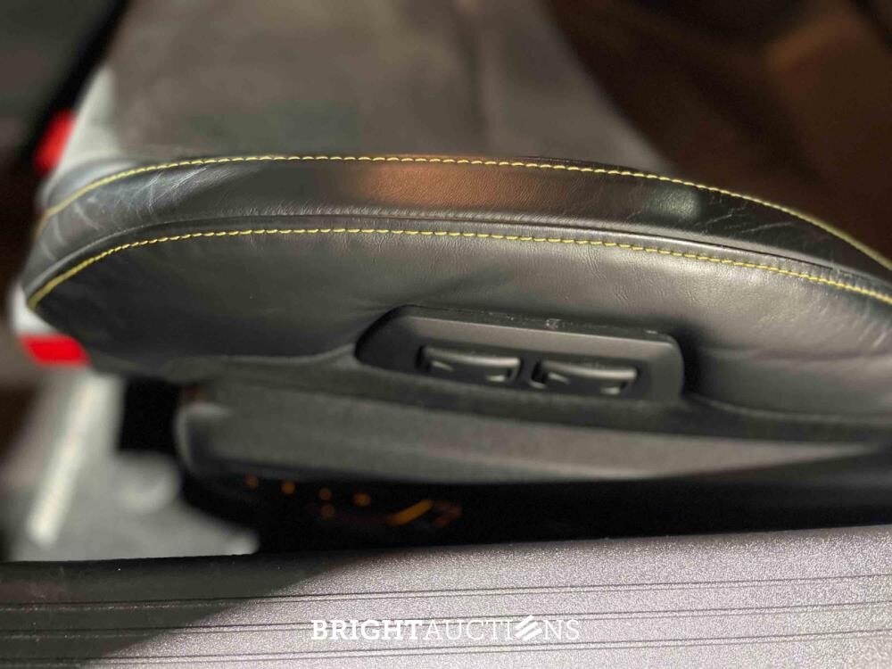 Mercedes-AMG GT-R 4.0 V8 585hp 2019 CARBON Mercedes-Benz (VAT), NL Nummernschild