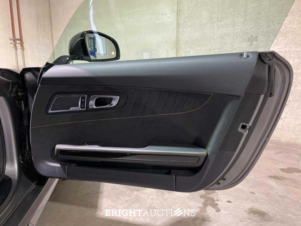 Mercedes-AMG GT-R 4.0 V8 585hp 2019 CARBON Mercedes-Benz (VAT), NL Nummernschild