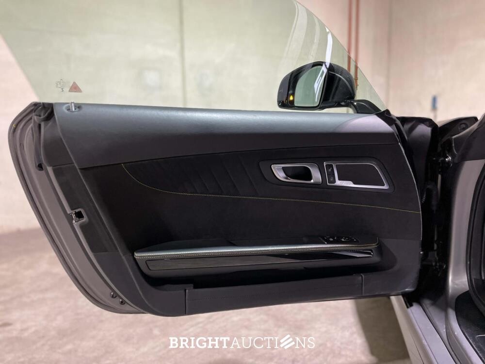 Mercedes-AMG GT-R 4.0 V8 585hp 2019 CARBON Mercedes-Benz (VAT), NL Nummernschild