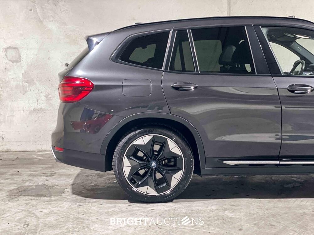 BMW iX3 High Executive 80 kWh 286pk 2021 (Origineel-NL), K-513-XH