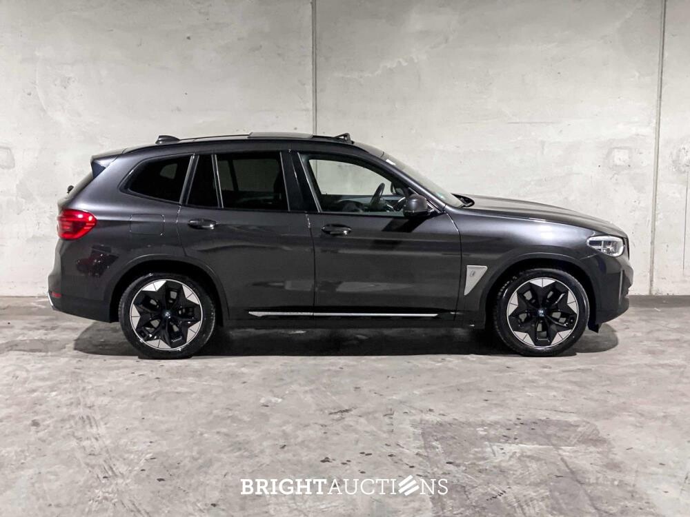 BMW iX3 High Executive 80 kWh 286pk 2021 (Origineel-NL), K-513-XH