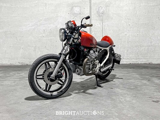 Motoren te Tiel