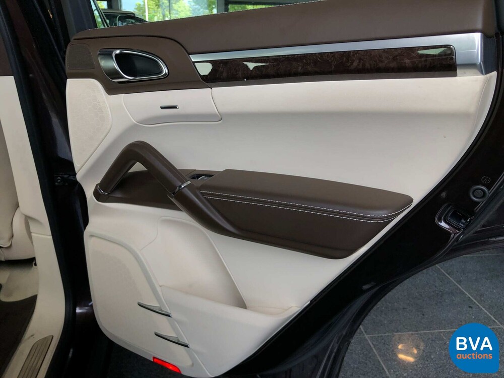 Porsche Cayenne 3.0 S E-Hybrid 462pk Plug-In Hybrid 2015 -Original NL-, GK-506-R.