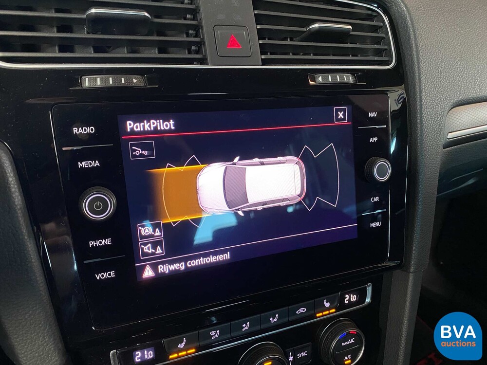 Volkswagen Golf GTI 2.0 TSI Performance 245hp 2020 FACELIFT, K-876-HF.