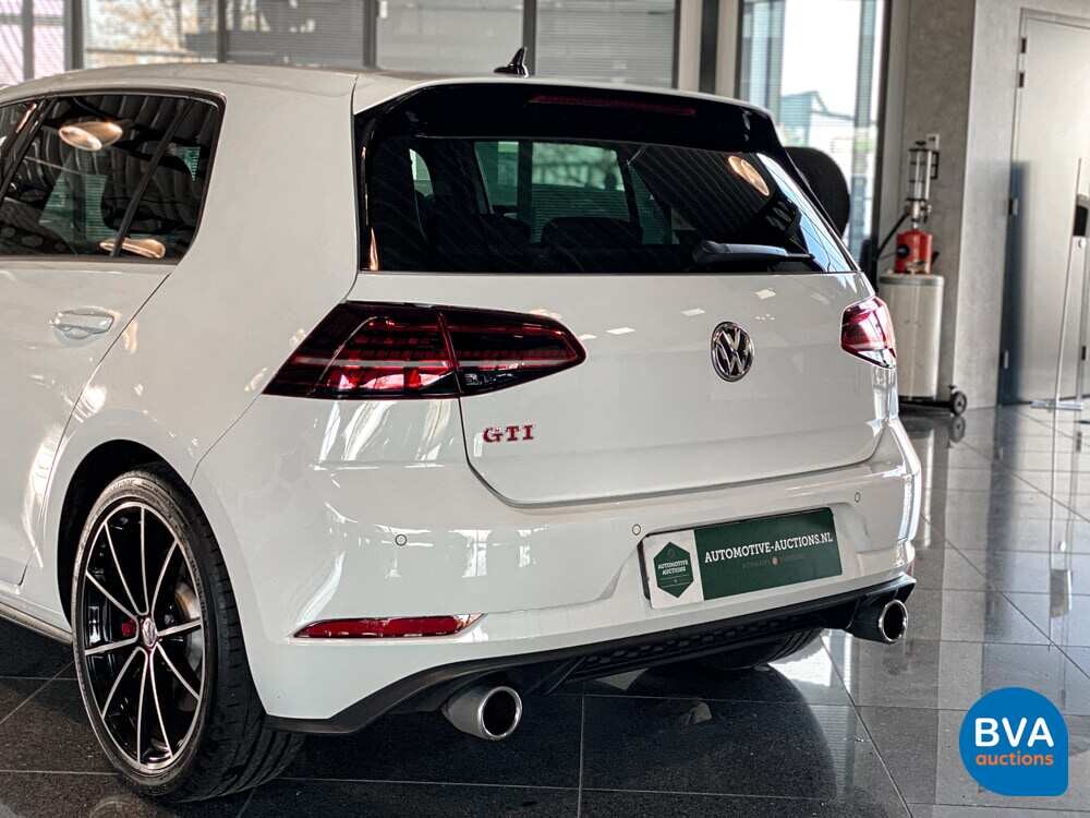 Volkswagen Golf GTI 2.0 TSI Performance 245hp 2020 FACELIFT, K-876-HF.