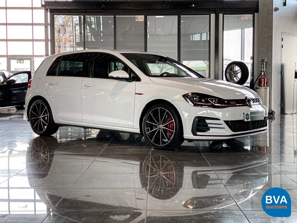 Volkswagen Golf GTI 2.0 TSI Performance 245hp 2020 FACELIFT, K-876-HF.