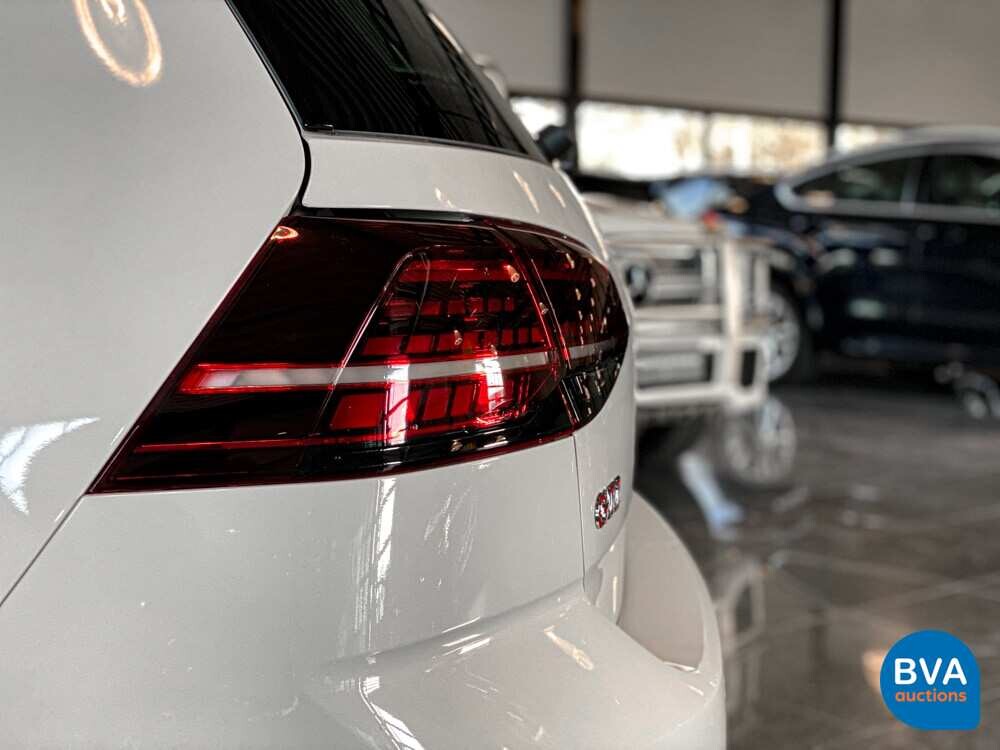 Volkswagen Golf GTI 2.0 TSI Performance 245hp 2020 FACELIFT, K-876-HF.
