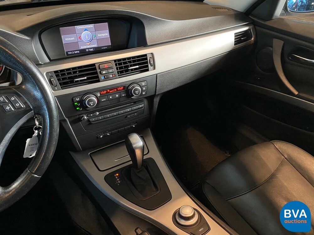 BMW 320i Executive 3-series Touring 170hp 2008, 39-JFR-9.