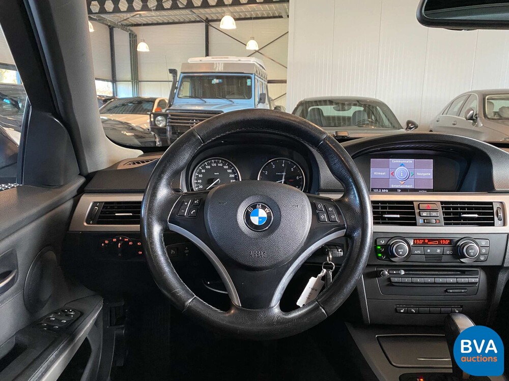 BMW 320i Executive 3-series Touring 170hp 2008, 39-JFR-9.