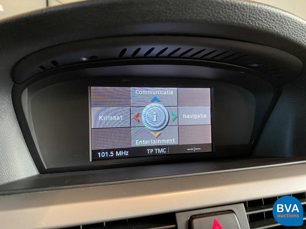 BMW 320i Executive 3-series Touring 170hp 2008, 39-JFR-9.