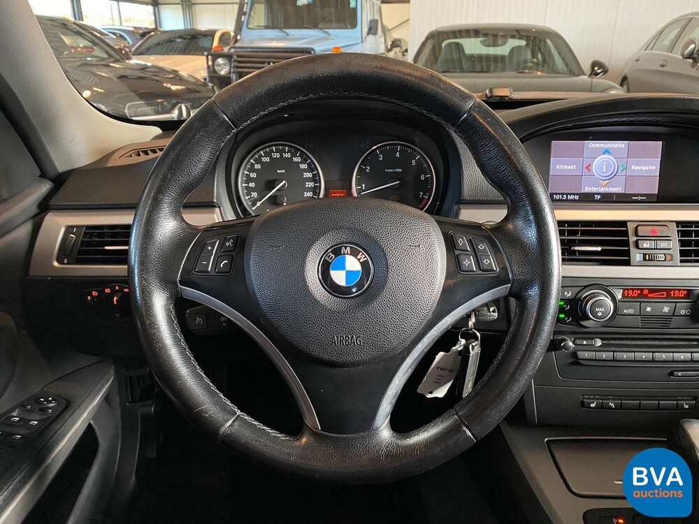 BMW 320i Executive 3-series Touring 170hp 2008, 39-JFR-9.