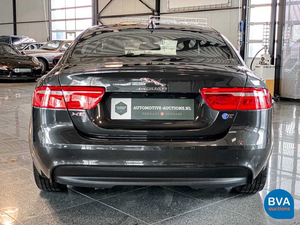 Jaguar XE 2.0D R-Sport Portfolio 163pk 2018 -Org NL-, RP-369-X.